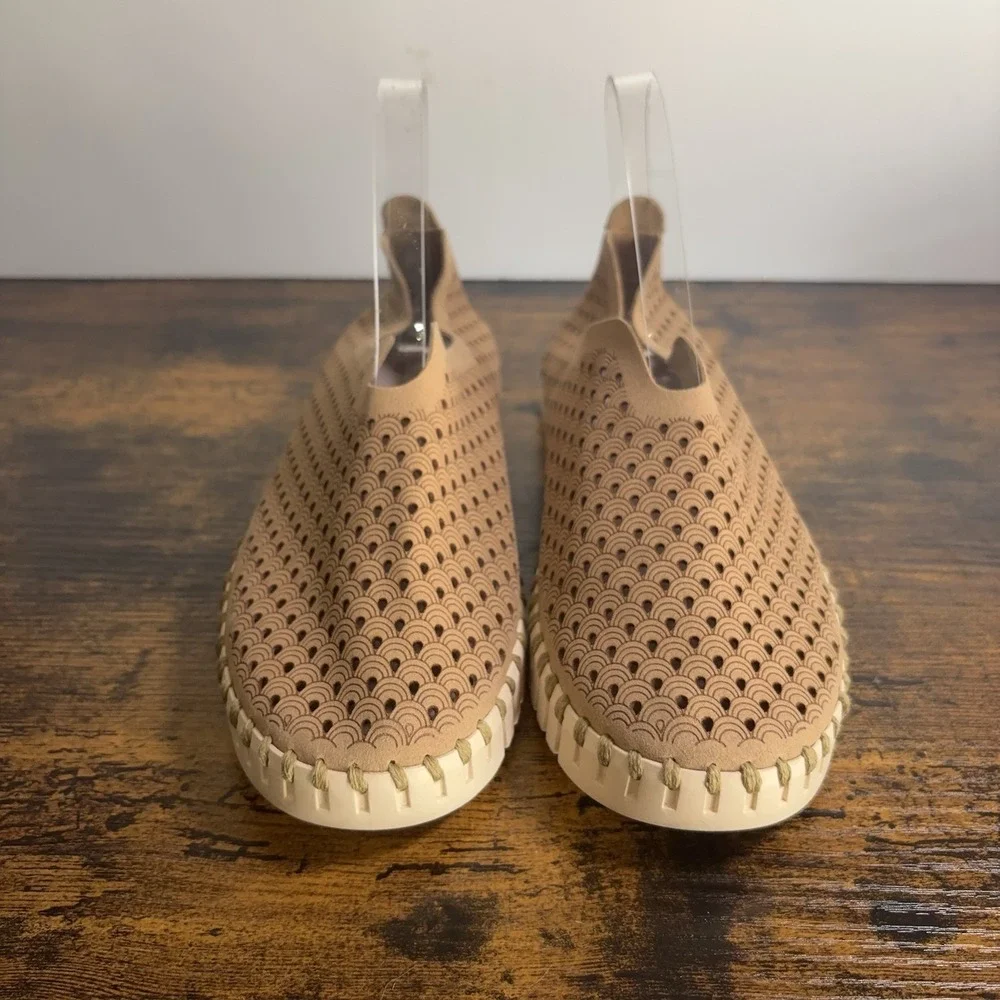 Isle Jacobson Tulip Sneakers Loafers Womens Sz 10 EU 40 Brown Perforated